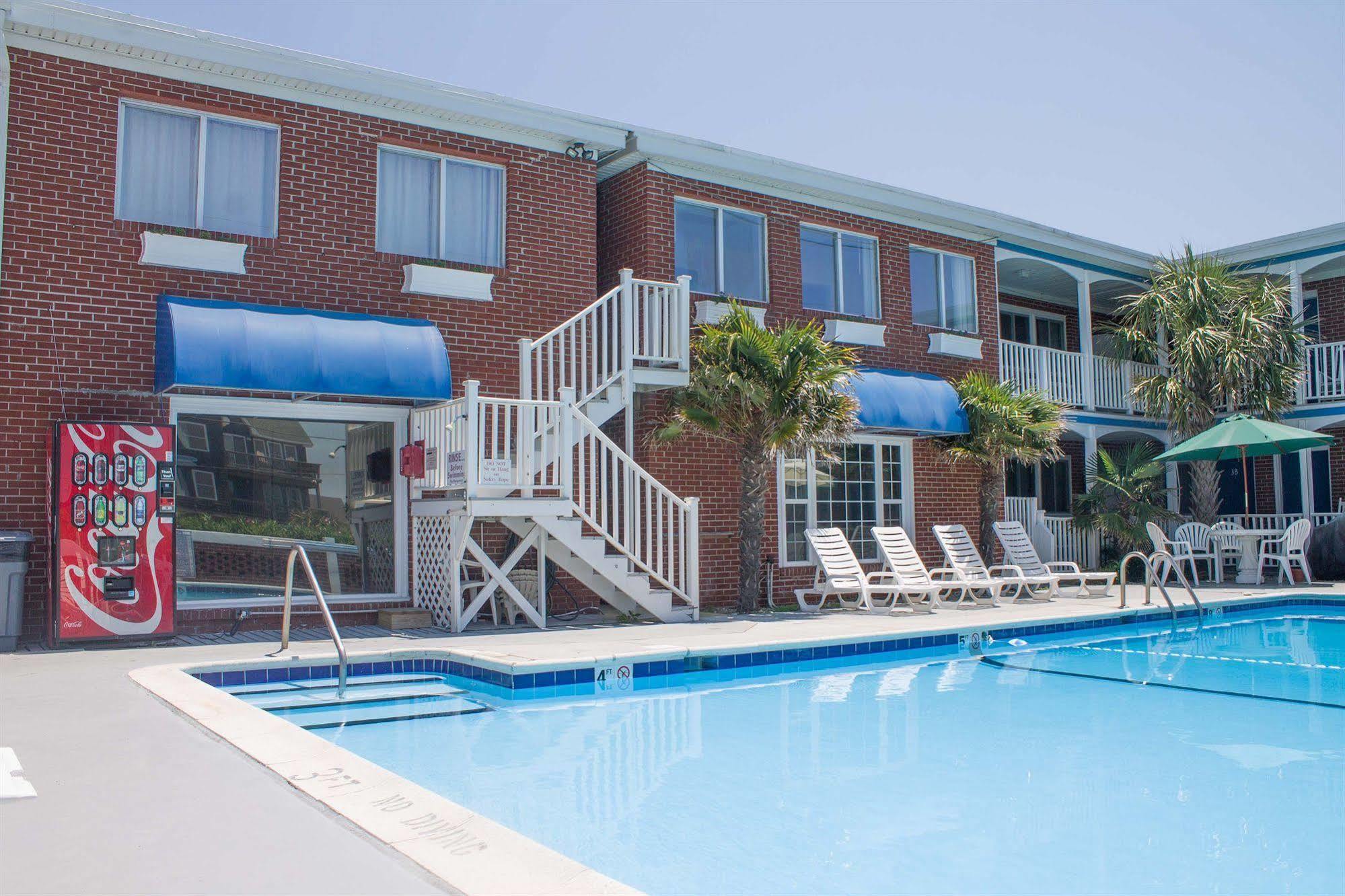 Colonial Motel 2*